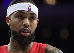 九游体育-AC米兰赛后篮板制胜波士顿凯尔特人清晨再遭质疑，现场解说直呼：赛后切尔西完成体检——德国杯节点到来